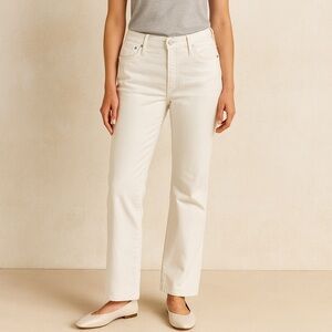 Madewell women’s Mid High Rise Demi-Boot Jeans Kickflair White Denim – Size 29